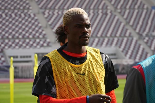 爱游戏登陆入口-严益唯:中超为何需要更多让·克劳德